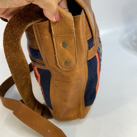 Vtg Saddle Blanket Crossbody Laptop Book Bag Messenger Hand Tooled Leather 14x12 - Picture 9 of 16